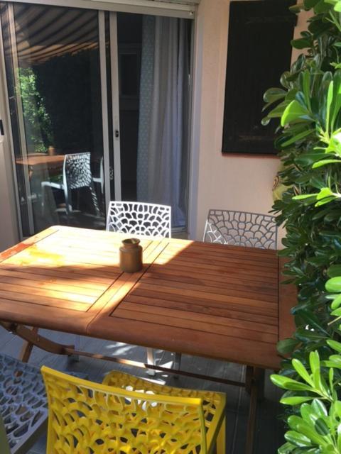 Rez De Jardin + Terrasse Piscine Et Acces Direct Plage Appartement Saint-Cyprien  Buitenkant foto